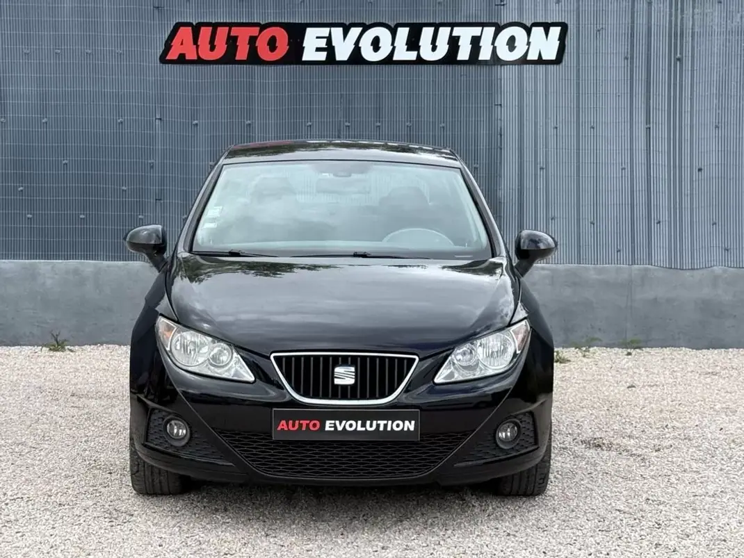 SEAT Ibiza 2008 - 7450 EUR, 190000 km - AUTO.MOTO.pt - 190000km - foto 2 de 13