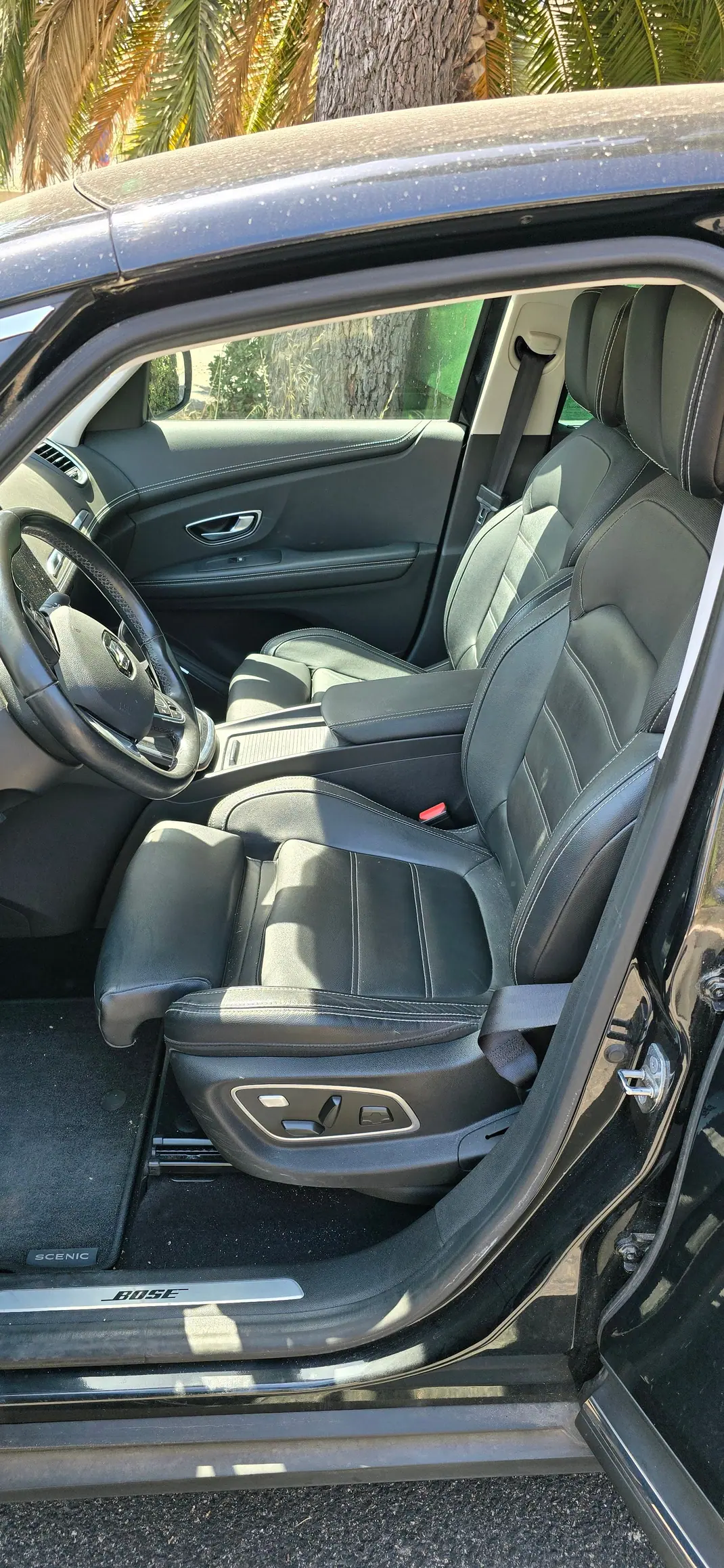 Renault Scénic 2017 - 20000 EUR, 81700 km - 81700km - foto 5 de 8