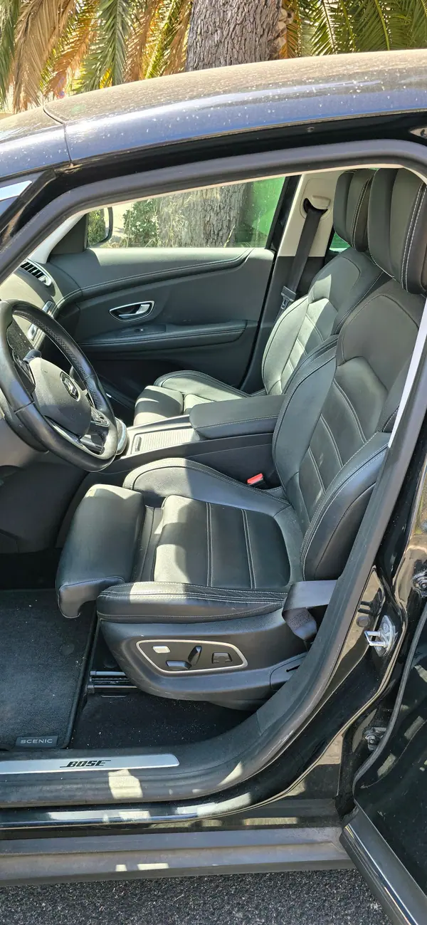 Renault Scénic 2017 - 20000 EUR, 81700 km - 81700km - foto 5 de 8