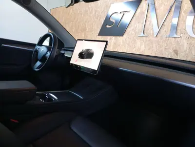 Tesla Model Y 2022 - 37500 EUR, 92000 km - AUTO.MOTO.pt - 92000km - foto 16 de 20