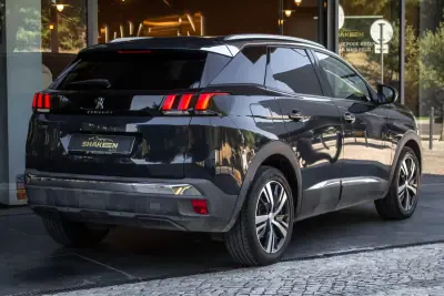 Peugeot 3008 2018 - 18450 EUR, 107895 km - AUTO.MOTO.pt - 107895km - foto 4 de 40
