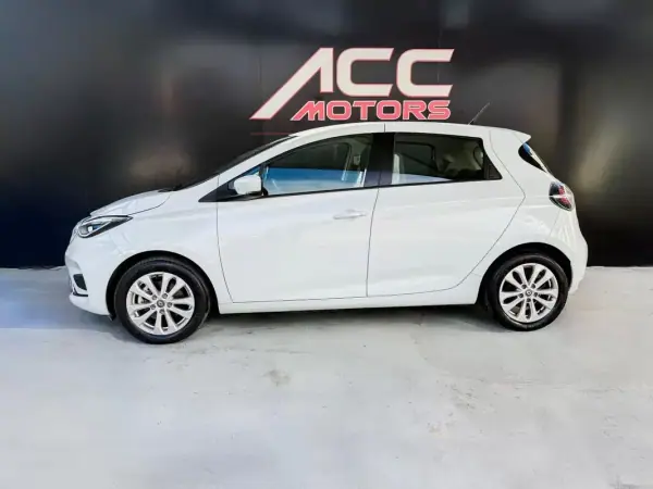 Renault Zoe 2021 - 16900 EUR, 23000 km - AUTO.MOTO.pt - 23000km - foto 3 de 15