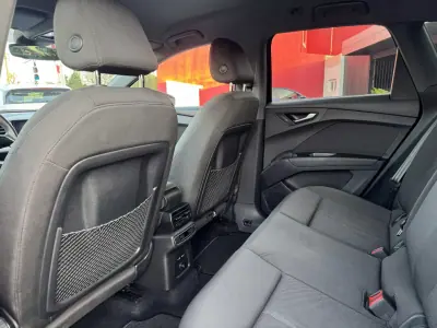 Audi Q4 e-tron 2021 - 29900 EUR, 79000 km - 79000km - foto 16 de 46