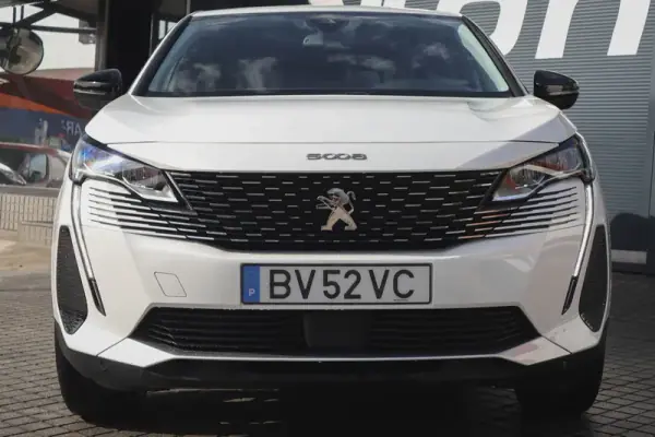 Peugeot 5008 2022 - 23580 EUR, 41620 km - AUTO.MOTO.pt - 41620km - foto 16 de 28