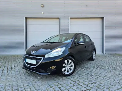 Peugeot 208 2012 - 137000km