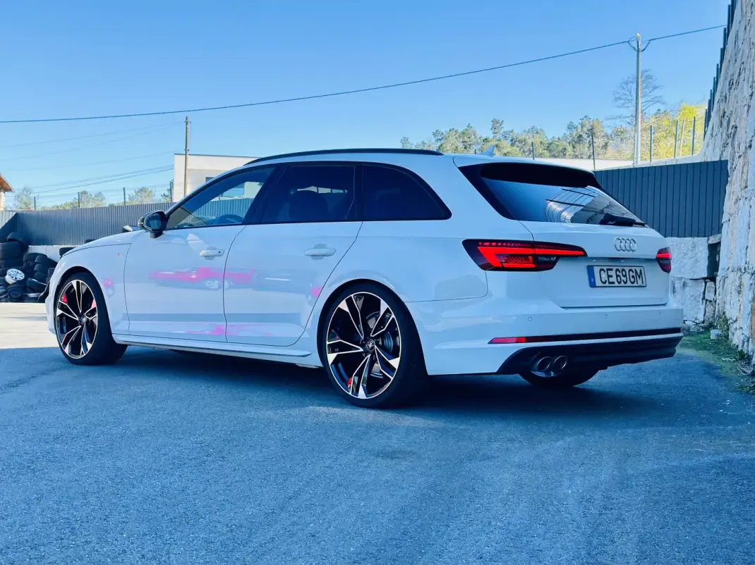 Audi A4 Avant 2017 - 27900 EUR, 164000 km - AUTO.MOTO.pt - 164000km - foto 4 de 70