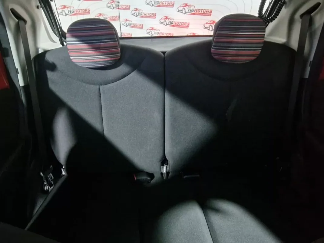 Citroën C1 2016 - 9990 EUR, 77286 km - AUTO.MOTO.pt - 77286km - foto 31 de 36