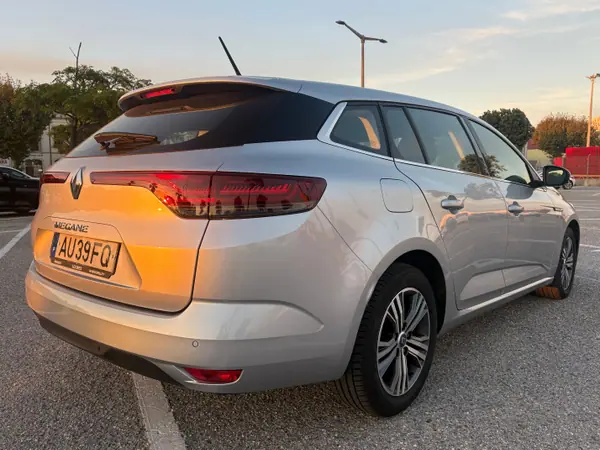 Renault Mégane Sport Tourer 1.5 Blue dCi Equilibre 2022 Diesel