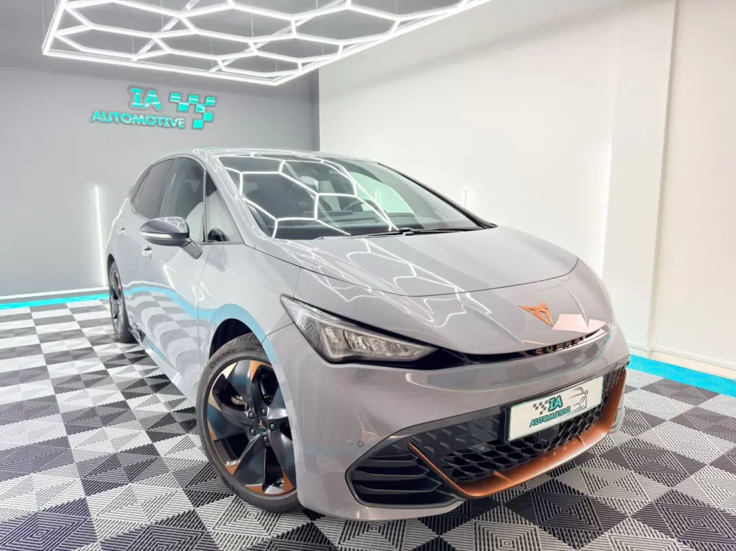 Cupra Born 2022 - 19500 EUR, 191000 km - 191000km - foto 4 de 26