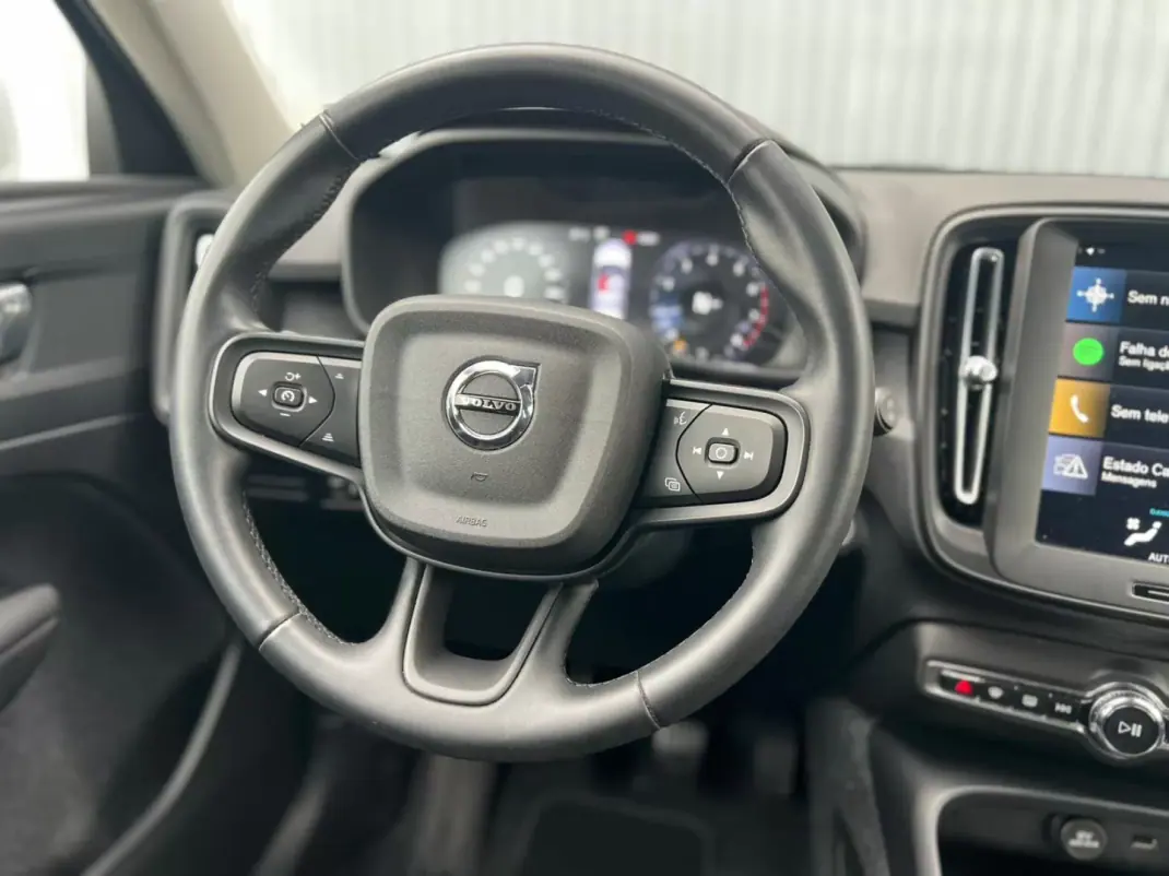Volvo XC 40 2022 - 26000 EUR, 58043 km - 58043km - foto 13 de 15