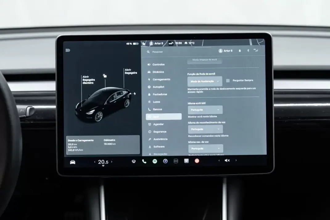 Tesla Model 3 2020 - 30950 EUR, 78000 km - AUTO.MOTO.pt - 78000km - foto 34 de 46