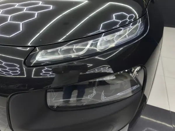 Citroën C4 Cactus 2015 - 10950 EUR, 186687 km - AUTO.MOTO.pt - 186687km - foto 12 de 46