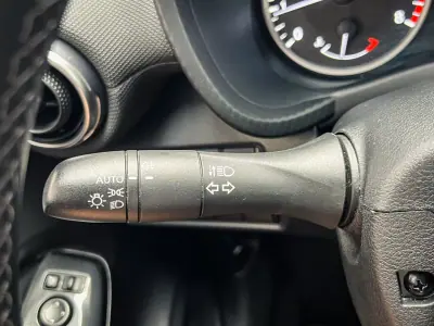 Nissan Juke 2020 - 13900 EUR, 106000 km - 106000km - foto 16 de 19