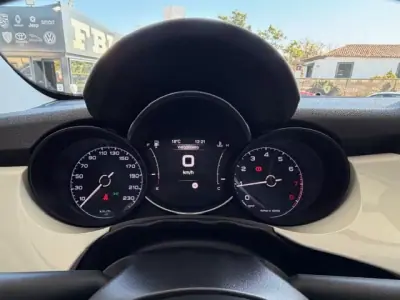 Fiat 500X 2019 - 13900 EUR, 65630 km - AUTO.MOTO.pt - 65630km - foto 3 de 12