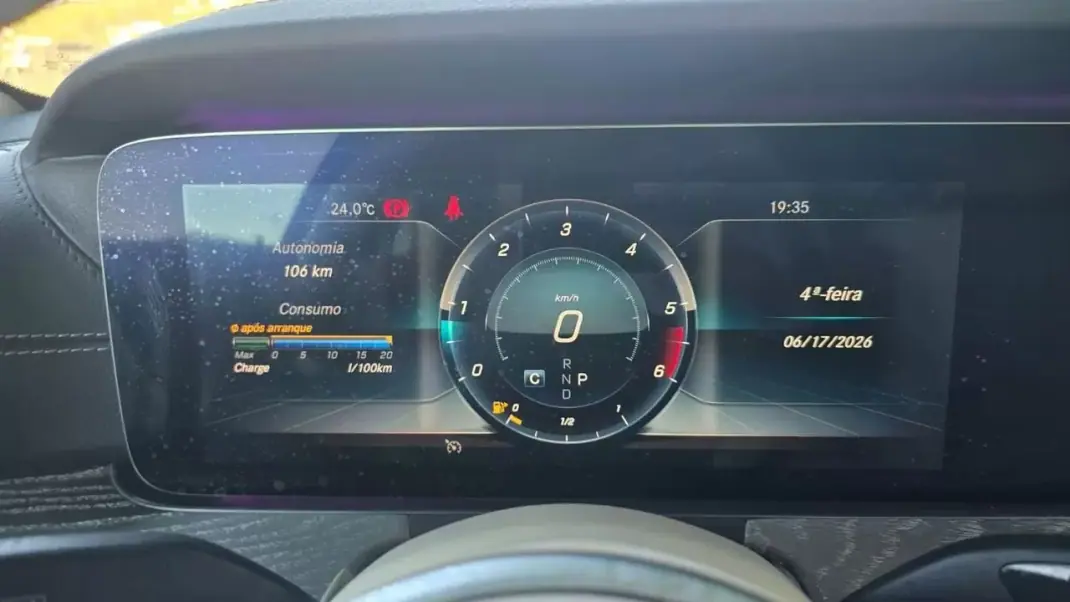 Mercedes-Benz CLS 300 2019 - 29900 EUR, 233849 km - 233849km - foto 19 de 22