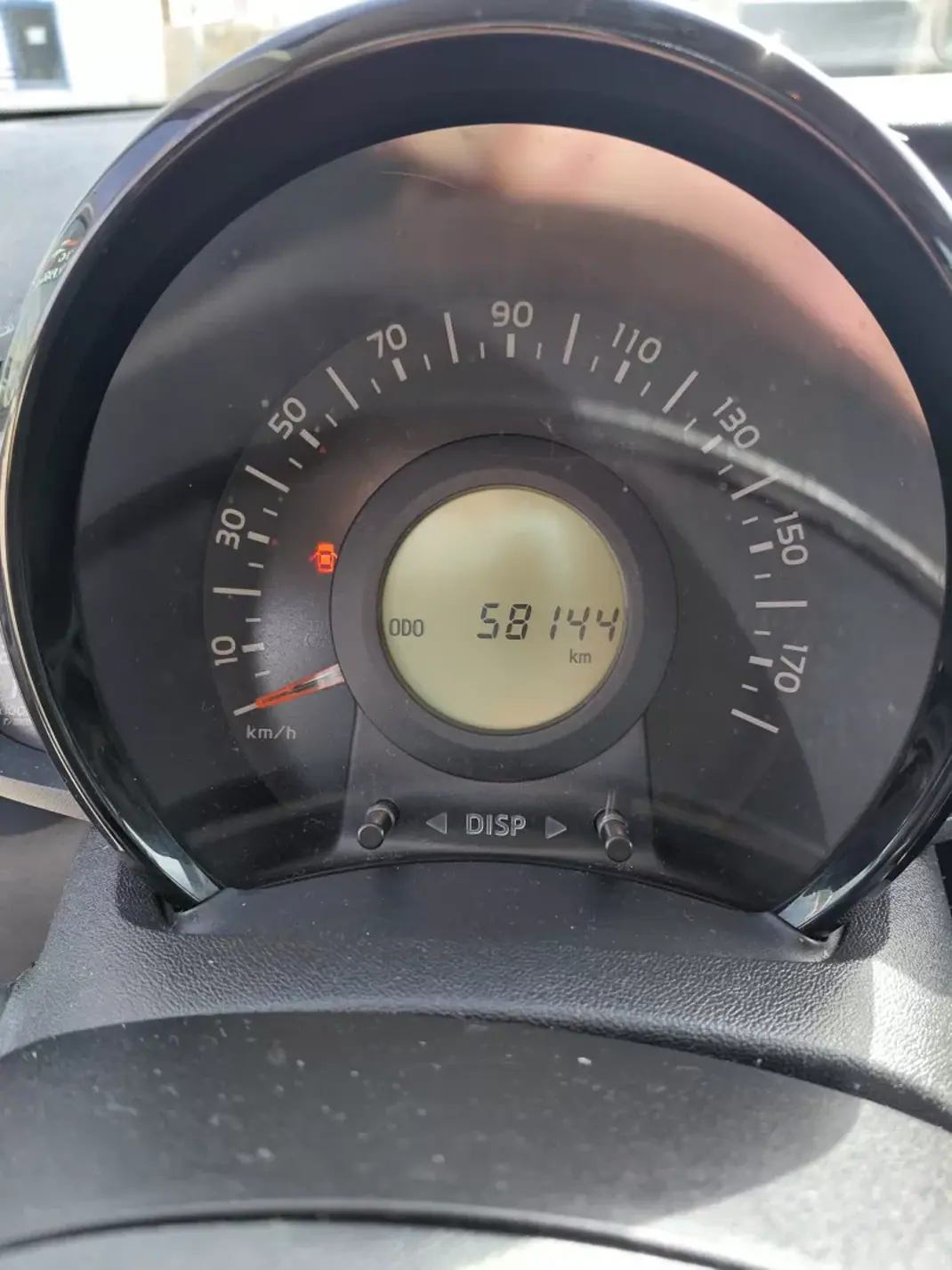 Citroën C1 2019 - 13900 EUR, 59000 km - AUTO.MOTO.pt - 59000km - foto 4 de 11