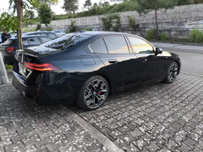 BMW i5 2024 - 54900 EUR, 49000 km - AUTO.MOTO.pt - 49000km - foto 4 de 14