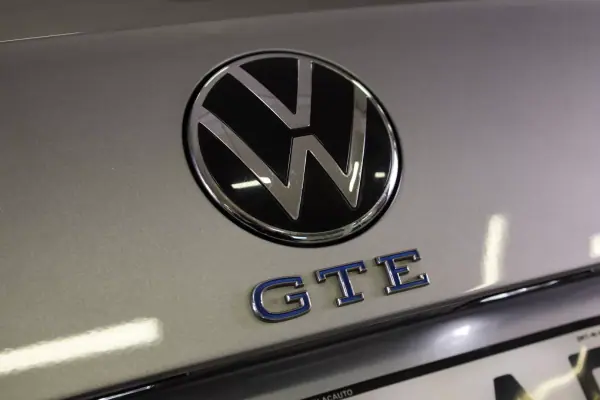 Volkswagen Passat Variant 2021 - 25990 EUR, 70682 km - AUTO.MOTO.pt - 70682km - foto 18 de 53