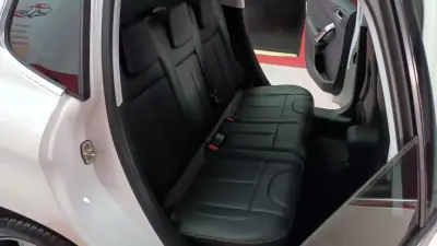 Peugeot 2008 2015 - 11490 EUR, 92490 km - AUTO.MOTO.pt - 92490km - foto 64 de 72