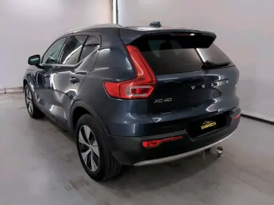 Volvo XC 40 2022 - 28990 EUR, 86024 km - AUTO.MOTO.pt - 86024km - foto 4 de 10