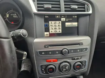 Citroën C4 2016 - 7490 EUR, 232353 km - AUTO.MOTO.pt - 232353km - foto 13 de 16