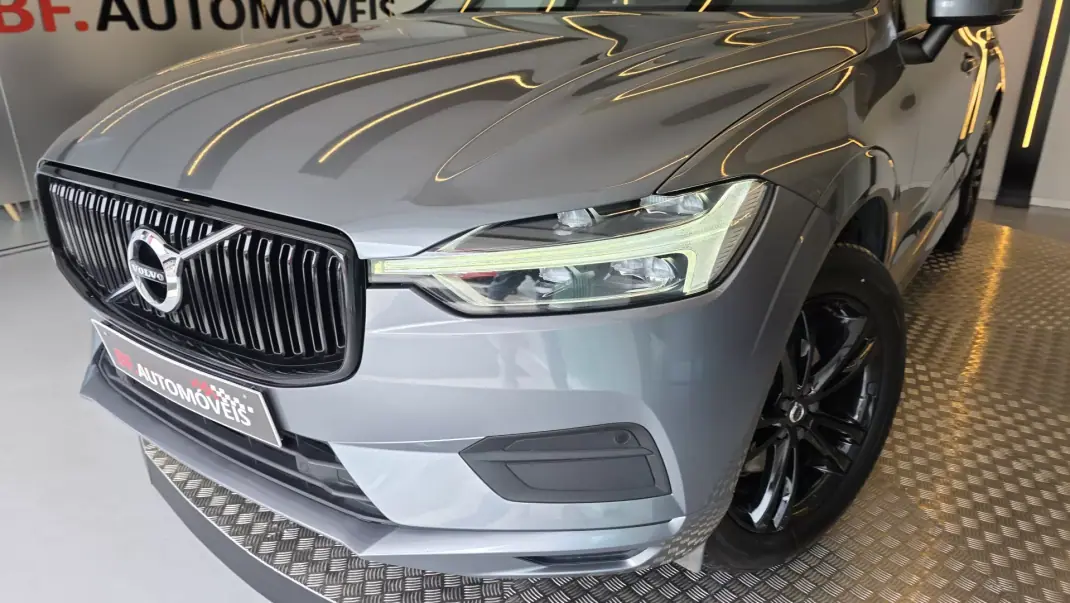 Volvo XC 60 2018 - 23500 EUR, 242396 km - AUTO.MOTO.pt - 242396km - foto 28 de 55