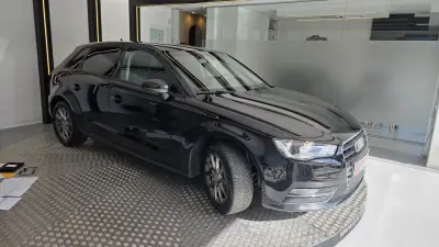 Audi A3 Sportback 2016 - 11900 EUR, 253264 km - AUTO.MOTO.pt - 253264km - foto 19 de 55