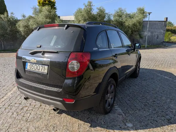 Chevrolet Captiva 2007 - 4990 EUR, 331000 km - AUTO.MOTO.pt - 331000km - foto 5 de 13