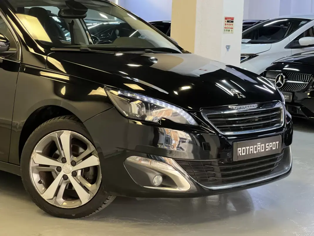 Peugeot 308 SW 2016 - 10990 EUR, 160000 km - 160000km - foto 30 de 42
