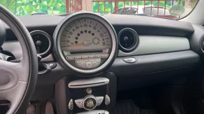 MINI Clubman 2009 - 6490 EUR, 230000 km - AUTO.MOTO.pt - 230000km - foto 11 de 11