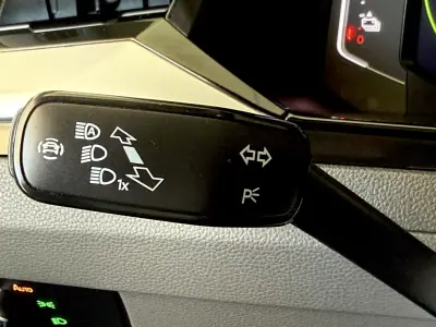 Volkswagen Arteon Shooting Brake 2021 - 23500 EUR, 168600 km - AUTO.MOTO.pt - 168600km - foto 52 de 144