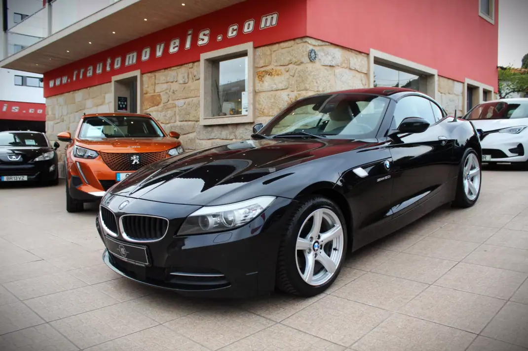 BMW Z4 2012 - 21000 EUR, 203000 km - AUTO.MOTO.pt - 203000km - foto 1 de 31