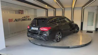 Mercedes-Benz C 220 2015 — foto 4 de 62