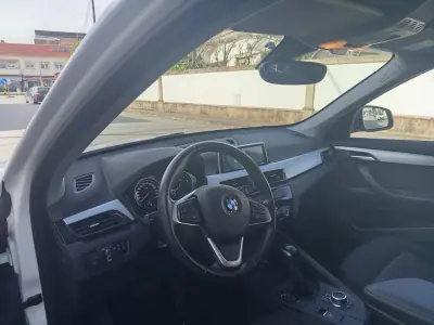 BMW X1 2021 - 23490 EUR, 73500 km - AUTO.MOTO.pt - 73500km - foto 11 de 16