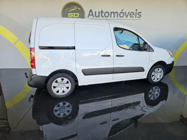 Citroën Berlingo 2012 — foto 2 de 8