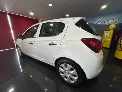 Opel Corsa 2015 - 10950 EUR, 112127 km - AUTO.MOTO.pt - 112127km - foto 4 de 20