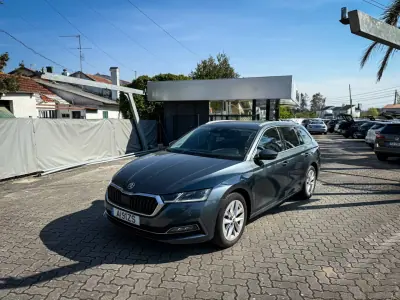 Skoda Octavia Break 2021 - 16990 EUR, 170000 km - AUTO.MOTO.pt - 170000km - foto 11 de 12