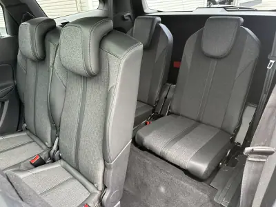 Peugeot 5008 2019 - 15900 EUR, 180000 km - 180000km - foto 34 de 70