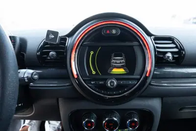 MINI Clubman 2016 - 15900 EUR, 151297 km - 151297km - foto 16 de 19