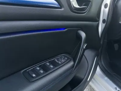 Renault Mégane Sport Tourer 2016 - 13990 EUR, 163000 km - AUTO.MOTO.pt - 163000km - foto 18 de 47