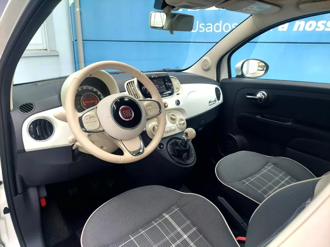 Fiat 500C 2017 - 14500 EUR, 39611 km - AUTO.MOTO.pt - 39611km - foto 10 de 26
