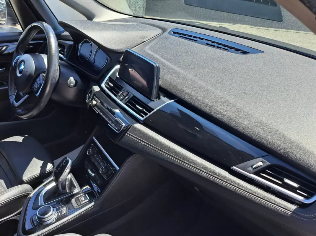 BMW 216 Gran Tourer 2019 - 19500 EUR, 111050 km - 111050km - foto 21 de 63