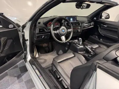 BMW 218 2015 - 23500 EUR, 133800 km - AUTO.MOTO.pt - 133800km - foto 13 de 59