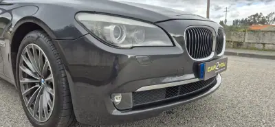 BMW 730 2009 - 13750 EUR, 304000 km - AUTO.MOTO.pt - 304000km - foto 9 de 44
