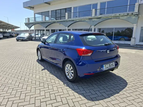 SEAT Ibiza 2018 - 11350 EUR, 103500 km - AUTO.MOTO.pt - 103500km - foto 8 de 30
