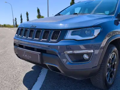 Jeep Compass 2020 - 22990 EUR, 79241 km - AUTO.MOTO.pt - 79241km - foto 21 de 30