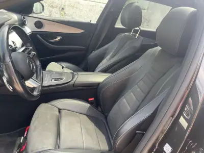Mercedes-Benz E 300 2021 - 33990 EUR, 156000 km - AUTO.MOTO.pt - 156000km - foto 12 de 39