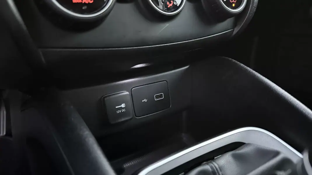 Fiat Tipo Station Wagon 2019 - 12900 EUR, 137000 km - AUTO.MOTO.pt - 137000km - foto 38 de 43