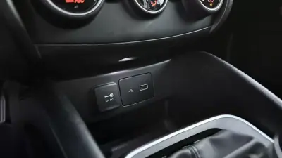 Fiat Tipo Station Wagon 2019 - 12900 EUR, 137000 km - AUTO.MOTO.pt - 137000km - foto 38 de 43