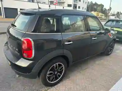 MINI Countryman 2012 - 10250 EUR, 180000 km - AUTO.MOTO.pt - 180000km - foto 2 de 8